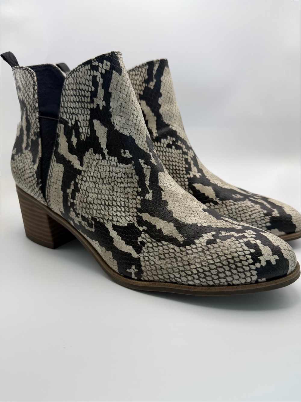 Dr. Scholl’s Snake-Print Ankle Boots in Black & Cream